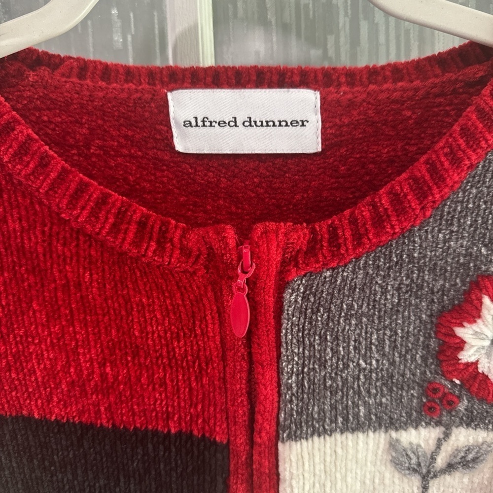 Alfred Dunner Red and Gray Floral Knit Cardigan - Picture 3 of 9